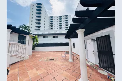 1236 SW 4th St, Miami, FL 33135 - Photo 14