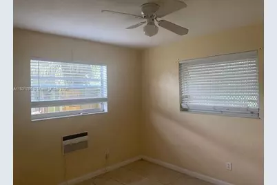 1990 NE 168 St, North Miami Beach, FL 33162 - Photo 6