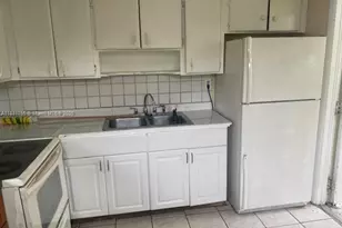 1990 NE 168th St, North Miami Beach, FL 33162 - Photo 2