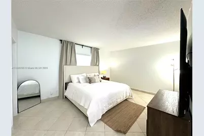 620 NE 12th Ave #102, Hallandale Beach, FL 33009 - Photo 12