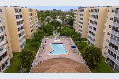 620 NE 12th Ave #102, Hallandale Beach, FL 33009 - Photo 22