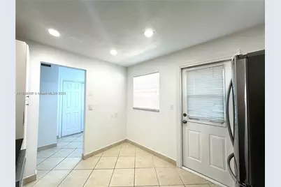 620 NE 12th Ave #102, Hallandale Beach, FL 33009 - Photo 10