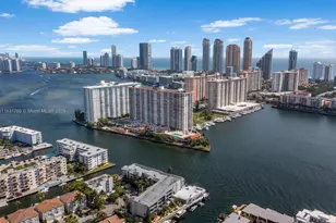 4000 NE 168th St, North Miami Beach, FL 33160 - Photo 40