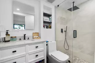 4000 NE 168th St, North Miami Beach, FL 33160 - Photo 26