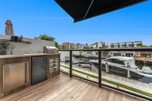 4000 NE 168th St, North Miami Beach, FL 33160 - Photo 30