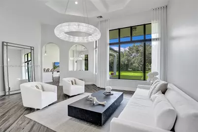 11056 Blackhawk Blvd, Davie, FL 33328 - Photo 16