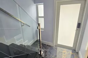 606 NW 107th Ave, Miami, FL 33172 - Photo 18