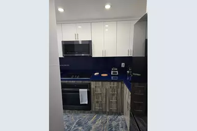 606 NW 107th Ave #11B, Miami, FL 33172 - Photo 6