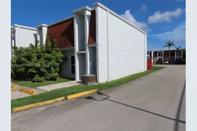 606 NW 107th Ave #11B, Miami, FL 33172 - Photo 36