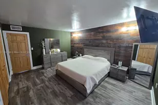 606 NW 107th Ave, Miami, FL 33172 - Photo 14