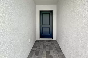 2060 Stillview Pass, Zephyrhills, FL 33541 - Photo 4