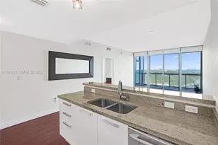 601 NE 36th St, Miami, FL 33137 - Photo 44