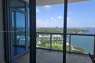 601 NE 36th St, Miami, FL 33137 - Photo 6