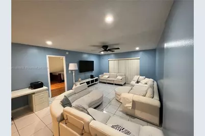 6101 N Falls Cir Dr #107, Lauderhill, FL 33319 - Photo 14