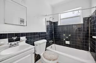 2779 NW 9th Pl, Fort Lauderdale, FL 33311 - Photo 20