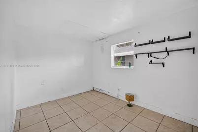 2779 NW 9th Pl, Fort Lauderdale, FL 33311 - Photo 18