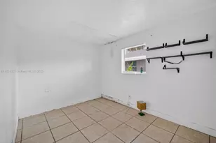 2779 NW 9th Pl, Fort Lauderdale, FL 33311 - Photo 18