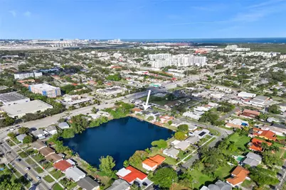 212 SW 11th Ave, Dania Beach, FL 33004 - Photo 22