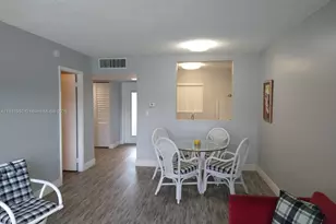 5102 NW 36th St, Lauderdale Lakes, FL 33319 - Photo 4