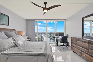 521 N Riverside Dr, Pompano Beach, FL 33062 - Photo 24