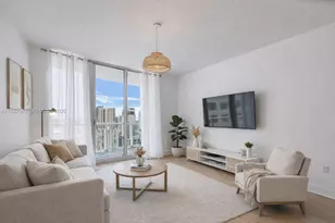 185 SW 7th St, Miami, FL 33130 - Photo 1