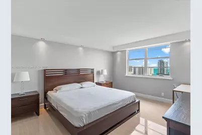 6770 Indian Creek Dr #PH-R, Miami Beach, FL 33141 - Photo 10