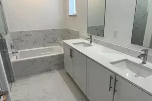 1866 NE 1st St, Homestead, FL 33033 - Photo 18