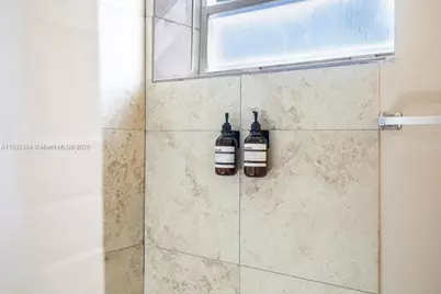 505 SE 20th St, Fort Lauderdale, FL 33316 - Photo 16