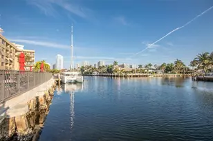 301 Golden Isles Dr, Hallandale Beach, FL 33009 - Photo 26