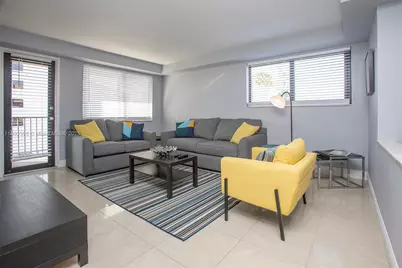 301 Golden Isles Dr #314, Hallandale Beach, FL 33009 - Photo 2