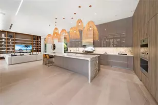 7610 SW 48th Ct, Miami, FL 33143 - Photo 12