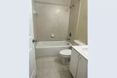 2834 SE 16th Ave #111, Homestead, FL 33035 - Photo 8