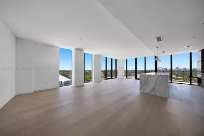 340 W 42 St #508, Miami Beach, FL 33140 - Photo 1