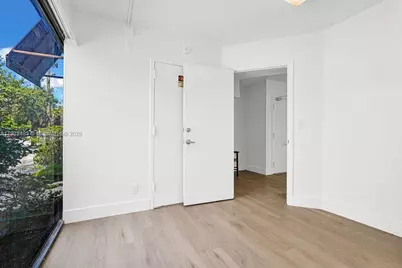 150 SE 12th St #101-4, Fort Lauderdale, FL 33316 - Photo 8