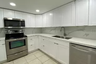 2333 Brickell Ave, Miami, FL 33129 - Photo 4