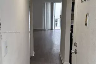 1615 Meridian Ave, Miami Beach, FL 33139 - Photo 1