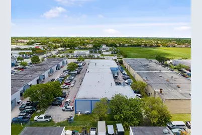 Mechanic Shop For Sale Near Tamiami Airport, Kendall, FL 33186 - Photo 36