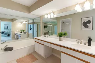 3530 Mystic Pointe Dr, Aventura, FL 33180 - Photo 4