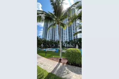 2641 N Flamingo Rd #1203N, Sunrise, FL 33323 - Photo 32