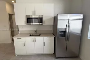 2942 SE 23rd Ave, Homestead, FL 33035 - Photo 10