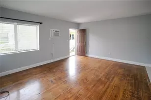 8321 Crespi Blvd, Miami Beach, FL 33141 - Photo 14