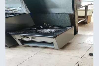 153 W 21st St, Hialeah, FL 33010 - Photo 20