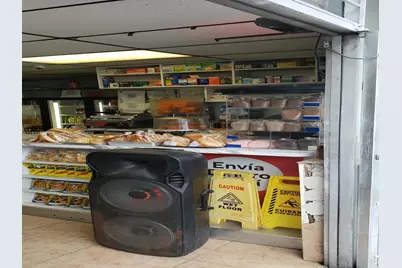 153 W 21st St, Hialeah, FL 33010 - Photo 6