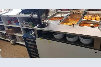 153 W 21st St, Hialeah, FL 33010 - Photo 32