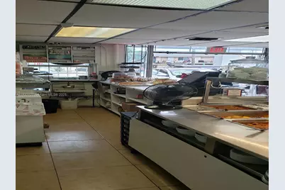 153 W 21st St, Hialeah, FL 33010 - Photo 38