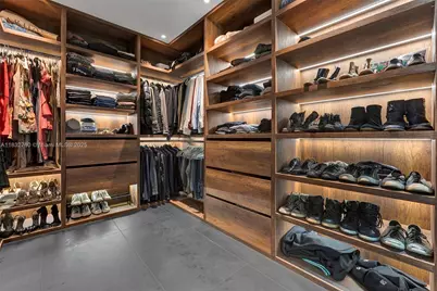 4800 Bay Point Rd, Miami, FL 33137 - Photo 36