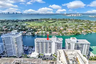 5700 Collins Ave, Miami Beach, FL 33140 - Photo 4