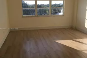 5700 Collins Ave, Miami Beach, FL 33140 - Photo 24
