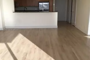 5700 Collins Ave, Miami Beach, FL 33140 - Photo 14