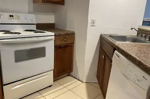 3320 N Pinewalk Dr N, Margate, FL 33063 - Photo 14